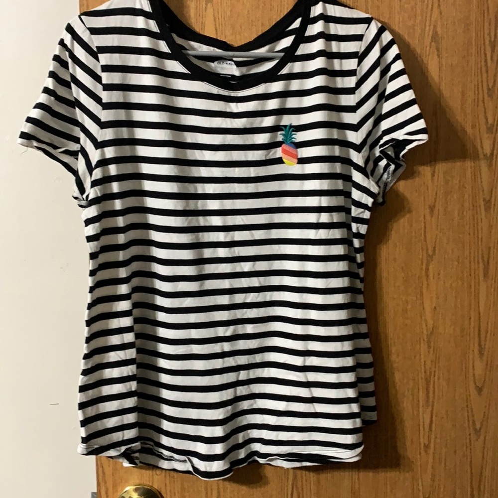 Old Navy Striped Tshirt